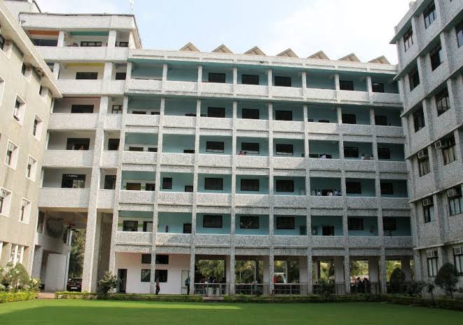 Pillai College of Architecture, Navi Mumbai Panvel Image