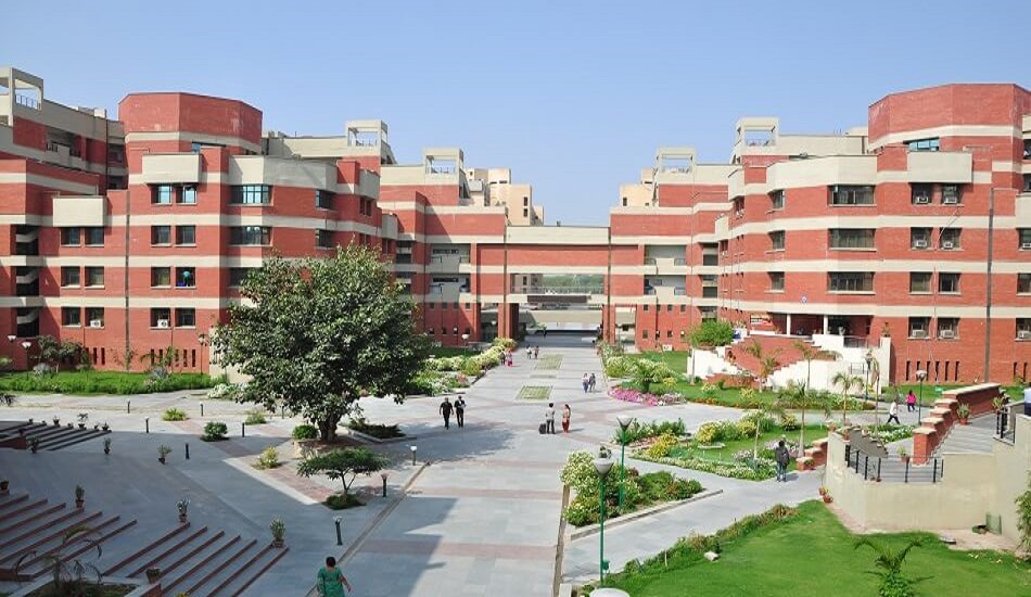 Dr. Baba Saheb Ambedkar Medical College and Hospital, Delhi Image