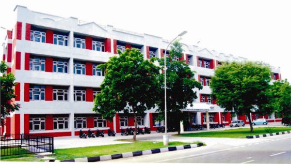 INSTITUTE OF PHARMACEUTICAL SCIENCES Image
