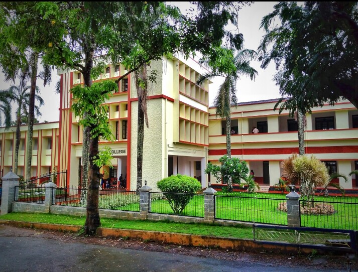St. Aloysius College, Thrissur Image