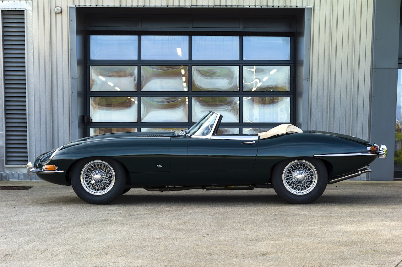 Silverstone Classic to host Jaguar E-Type catwalk display