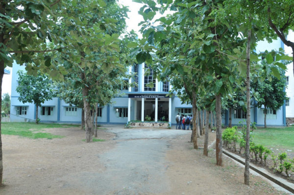 B E T Polytechnic Image