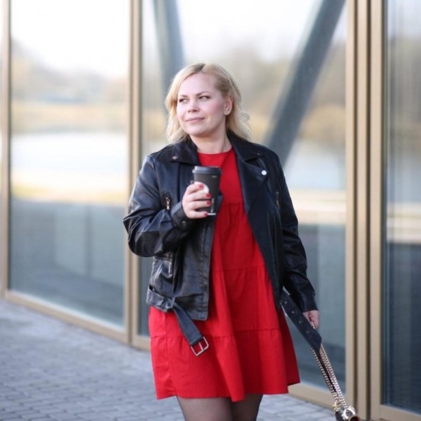 lady's photo
