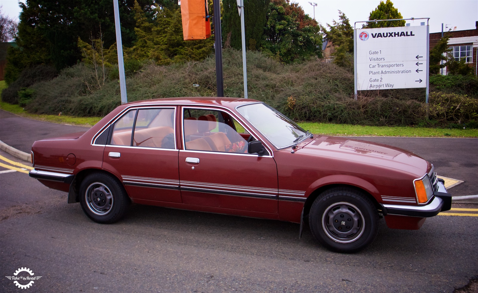 Take to the Road Video Feature Vauxhall Heritage Centre - The Vauxhall Viceroy returns to Luton