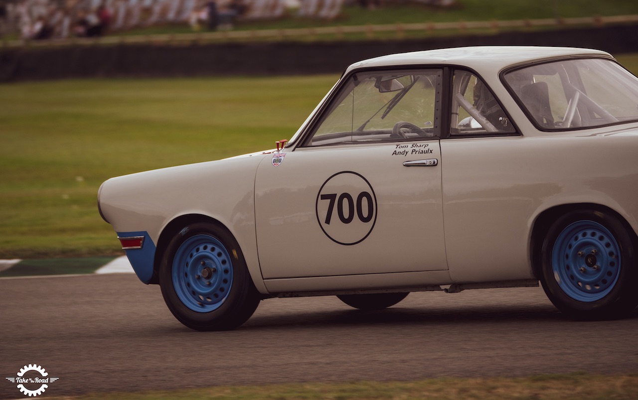 Le sport automobile historique fait un retour glorieux au Goodwood Revival 2021