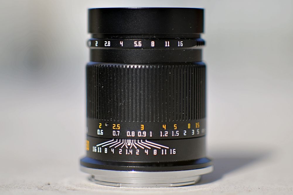 TTArtisan 50mm F1.4 ASPH Side