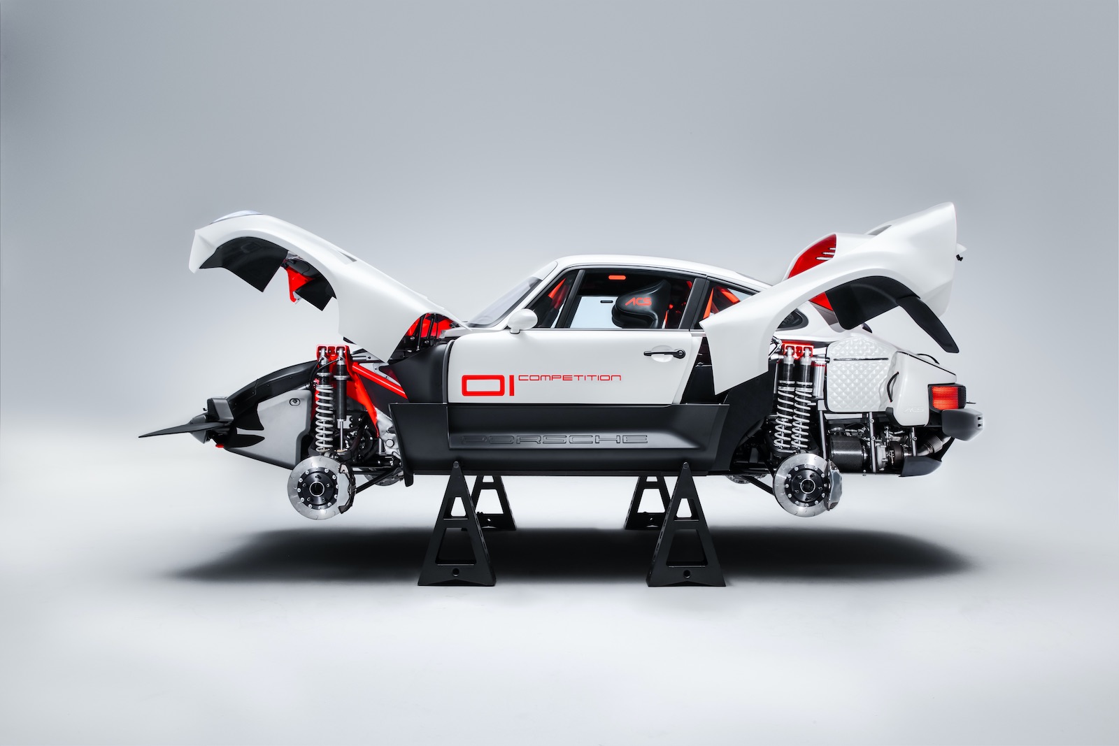 Singer unveils stunning 911 All-terrain Competition Study