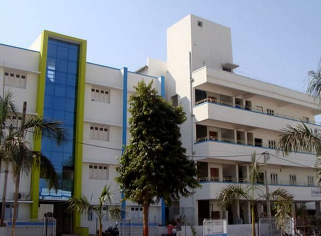 Anand Pharmacy College