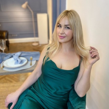 lady's photo