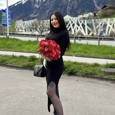 lady's photo