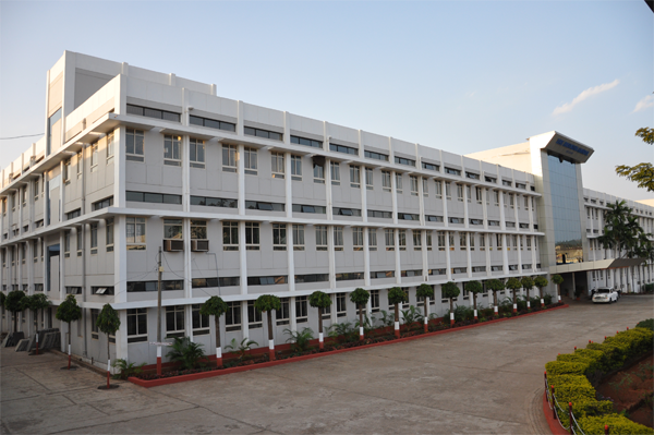 MARATHA MANDAL'S COLLEGE OF PHARMACY Image