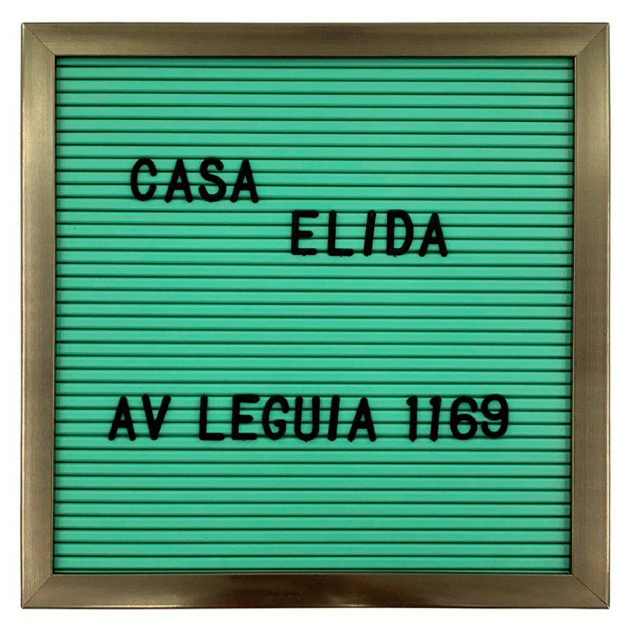Tablero con letras intercambiables turquesa, 25.5x25.5cm