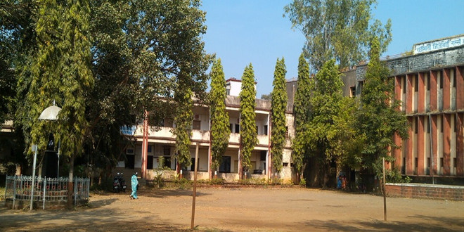 Yashwantrao Chavan (K.M.C.) College, Kolhapur Image