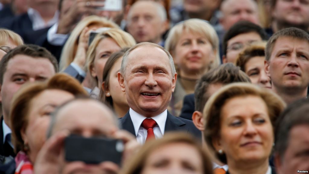 Почему сторонники Путина хотят покинуть страну? 