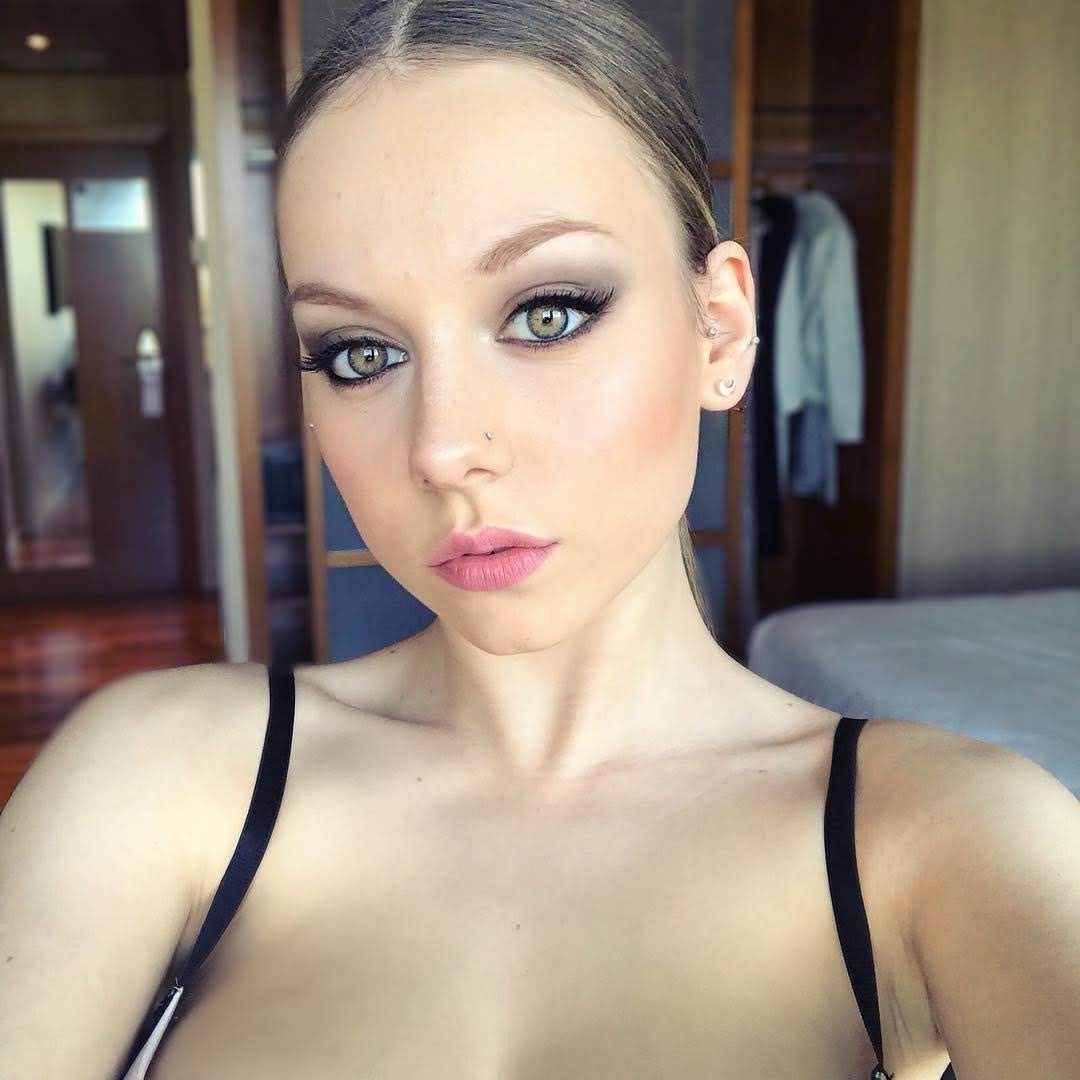 Actress Ester Expósito
