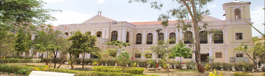 Government Holkar (Model, Autonomous) Science College, Indore Image