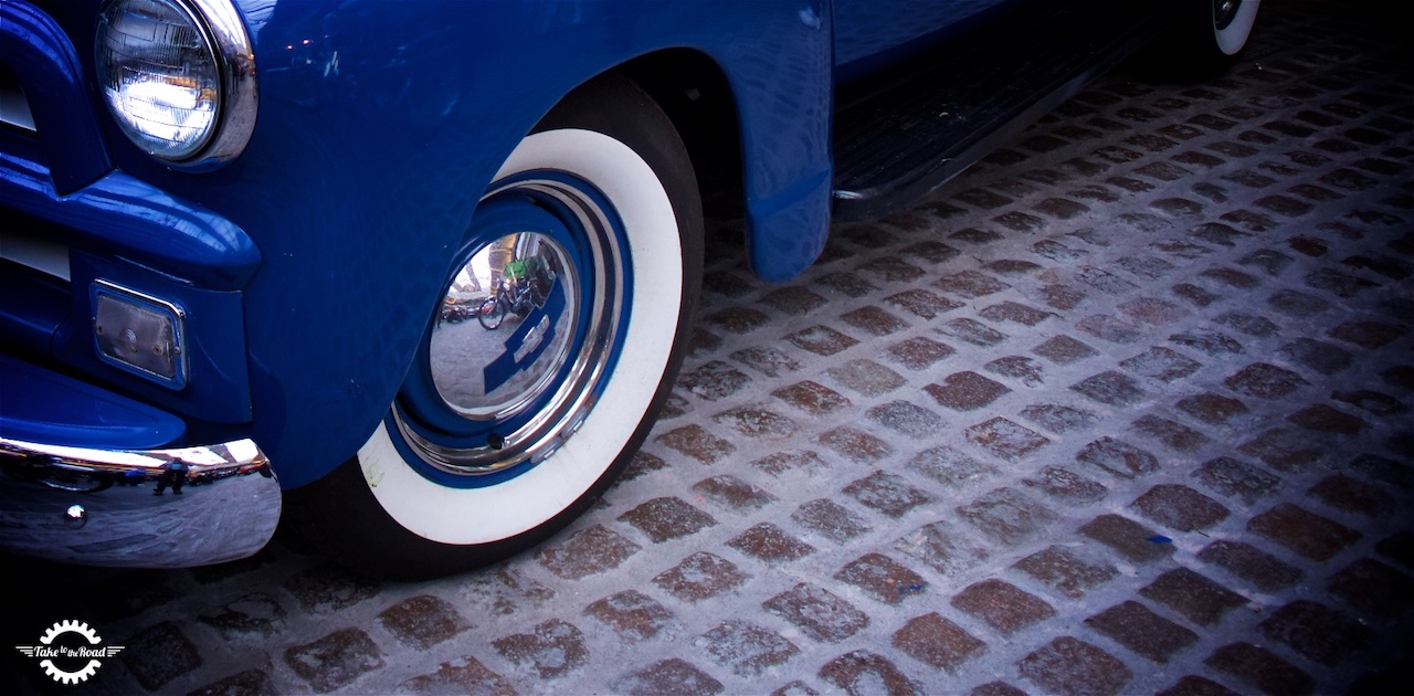 Take to the Road Choosing the right Classic Car Tyre