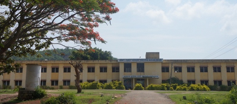 Government First Grade College Kushalanagar, Kodagu Image