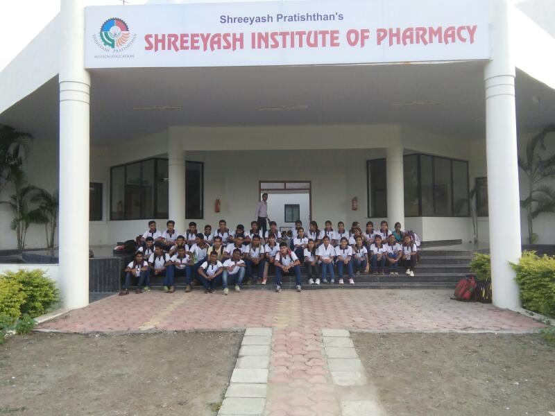 SHREEYASH INSTITUTE OF PHARMACY Image