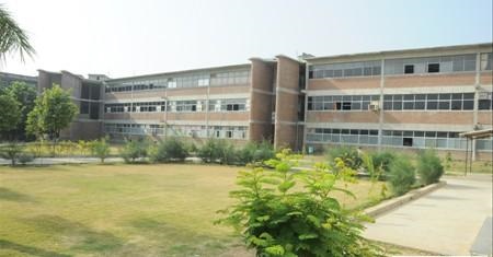 Swami Sachchidanand Polytechnic College Image