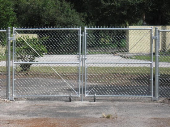 Straight Picket vinyl rail fence arizona Image