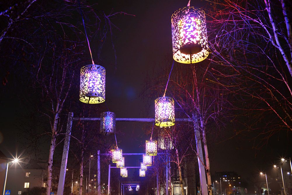 TTArtisan 23mm F1.4 Sony A6500 Lanterns