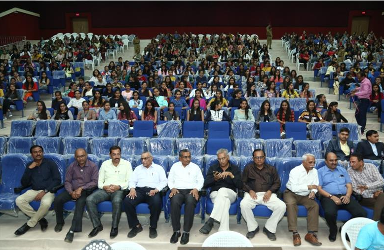 Shree J B Dharukawala Mahila Arts College, Surat Image