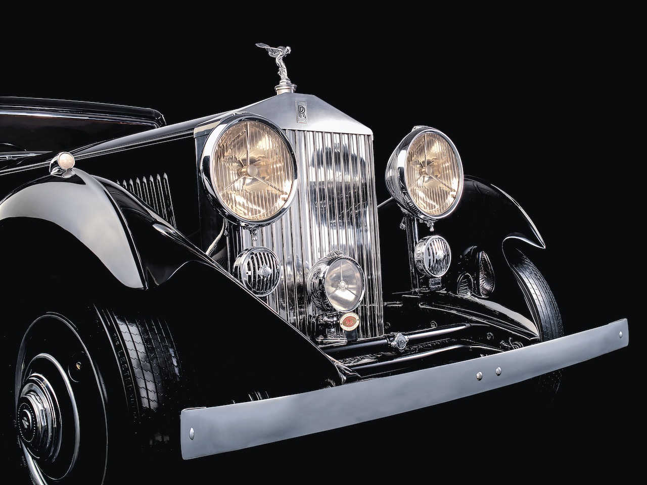 L'héritage de l'insigne noir Rolls-Royce