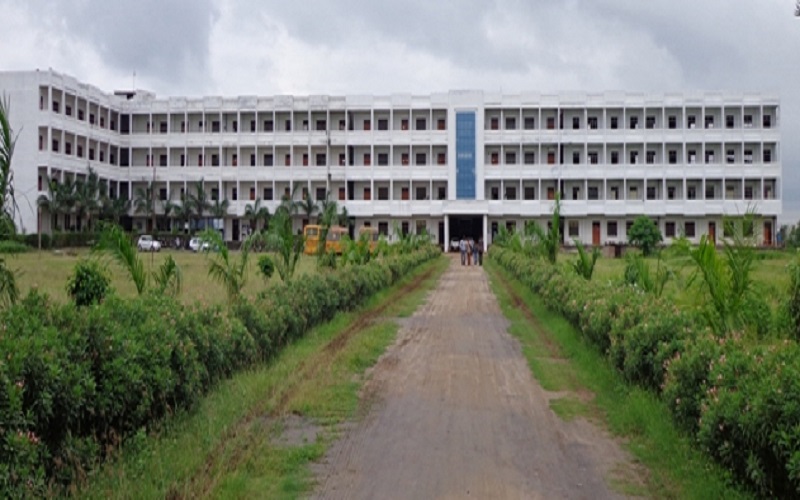 Vinuthna Institute Of Technology And Science Image