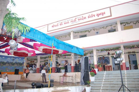 Smt. C.R.Gardi Arts College, Munpur Image