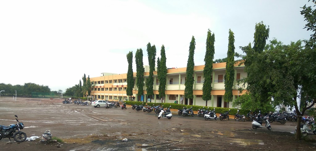 Eknath Sitaram Divekar College, Pune Image