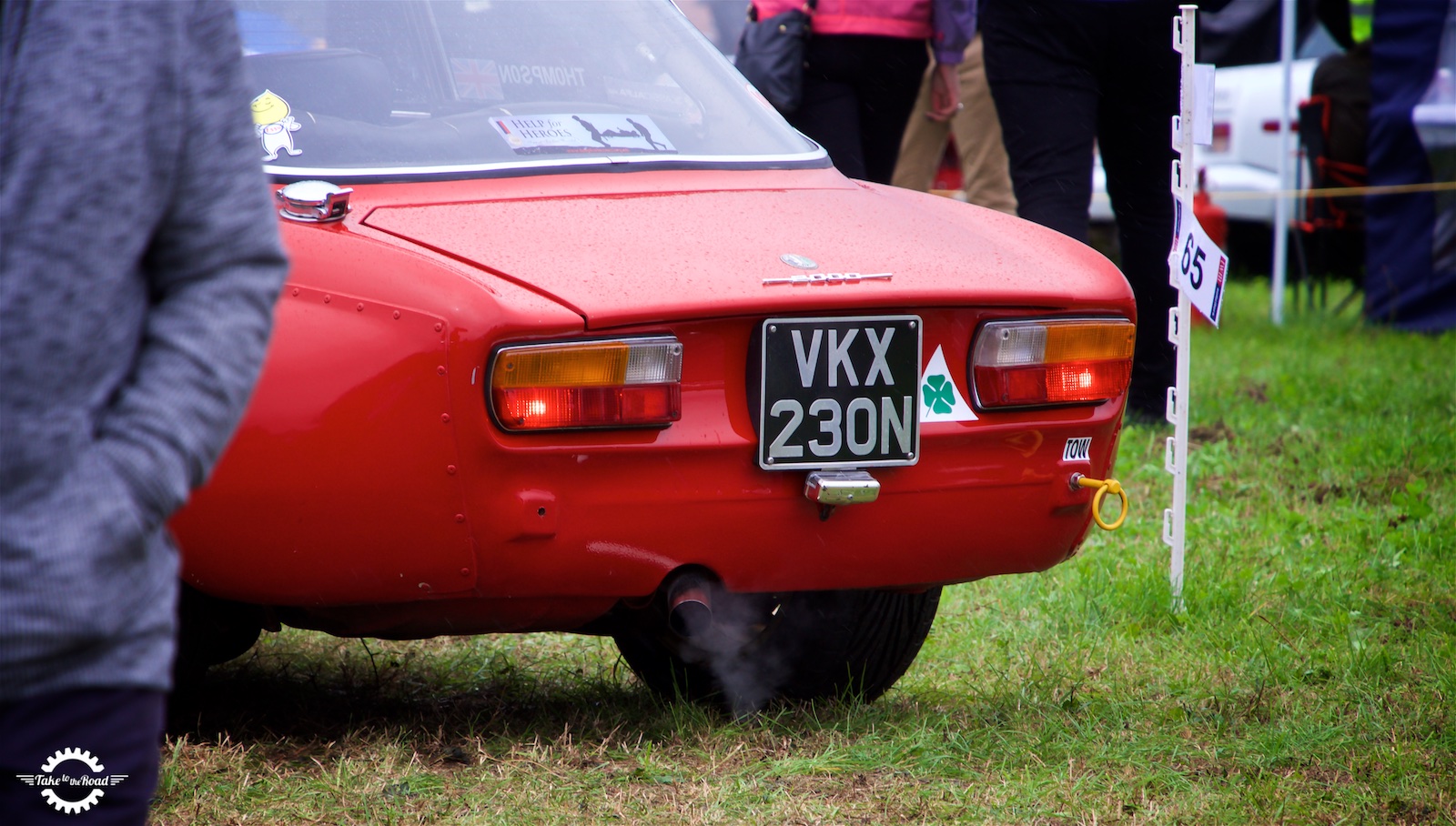 Can I display black and silver number plates on my classic car?