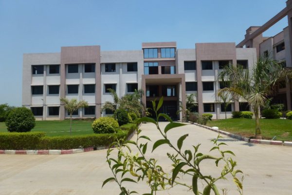 S.S.AGRAWAL INSTITUTE OF COMPUTER SCIENCE Image