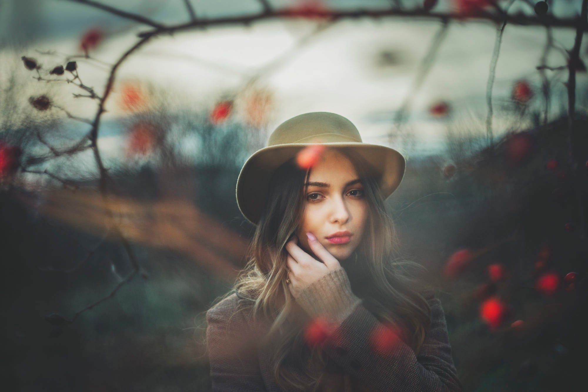 girls in hats