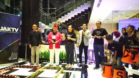 Earth Hour di Aston Priority Simatupang