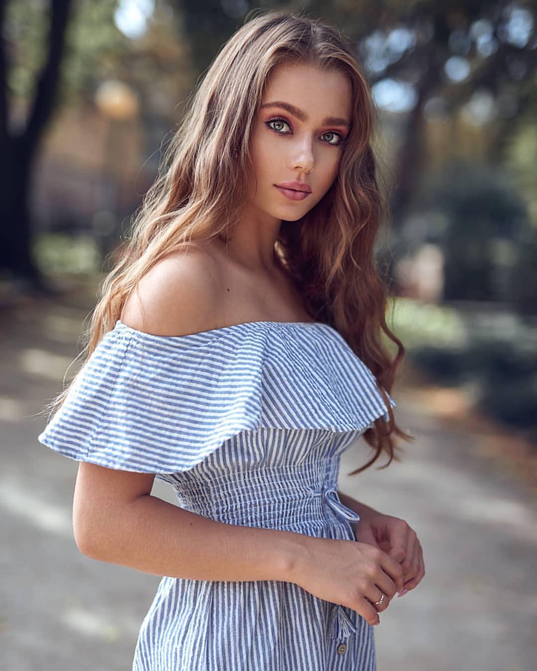 Model Kamilla Gongala