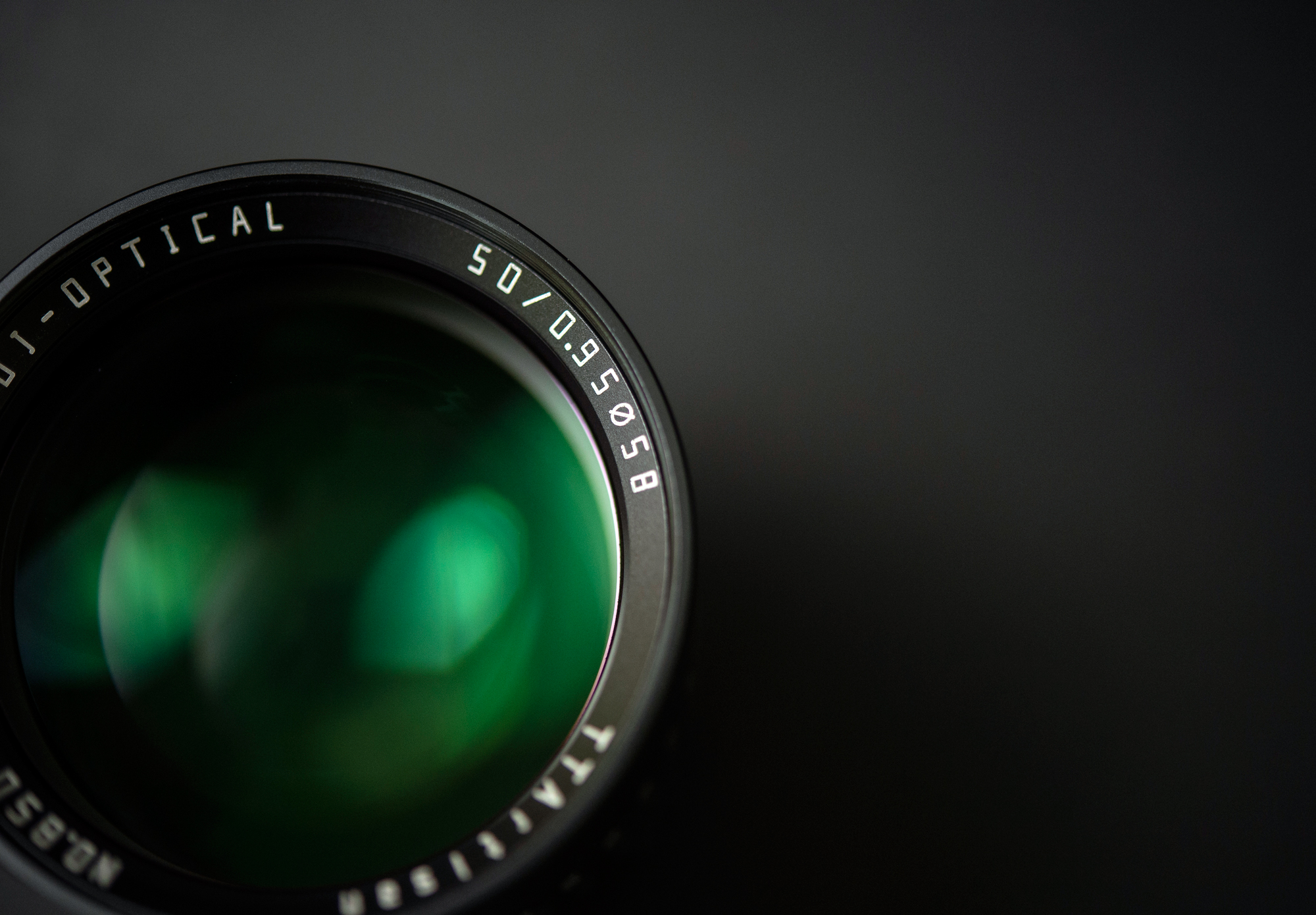 TTArtisan 50mm F0.95