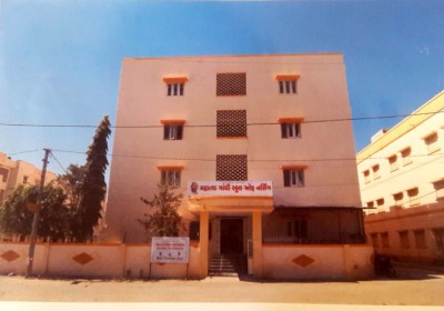 Mahatma Gandhi School Of Nursing