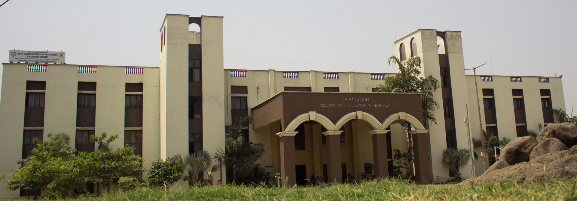 Rajiv Gandhi College Of Engineering And Research, Nagpur Image
