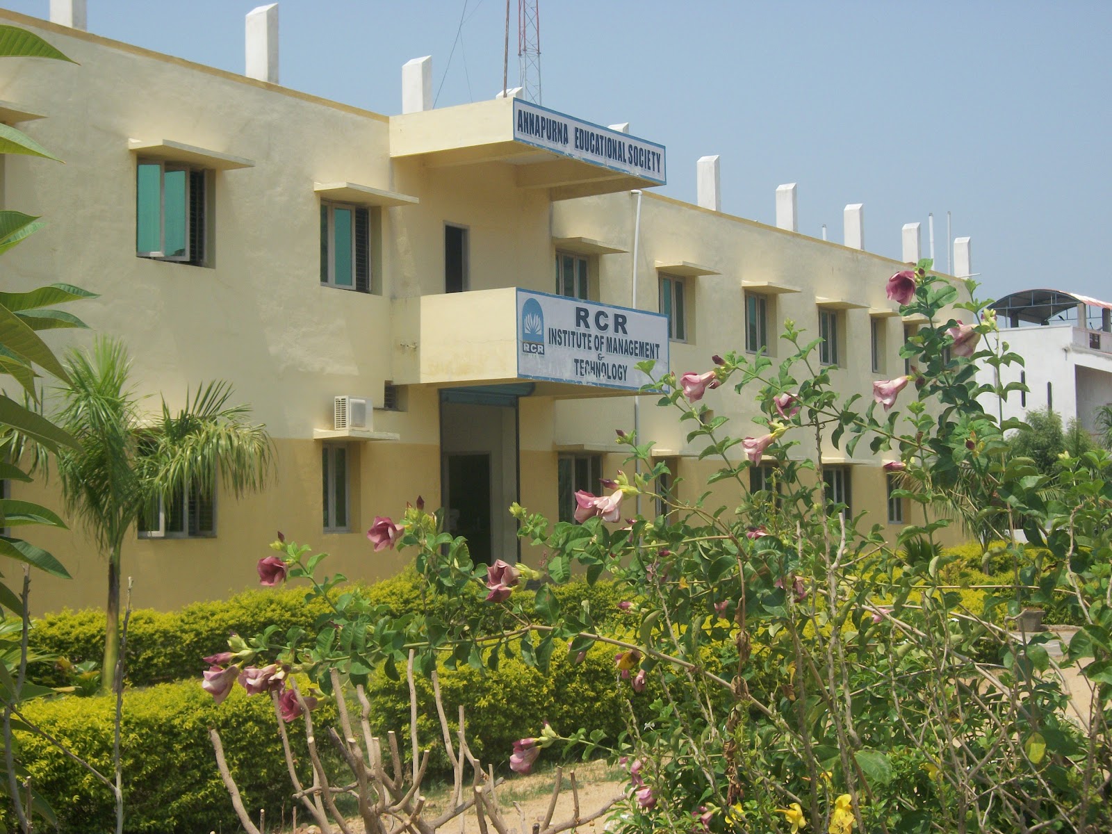 RCR INSTITUTE OF MANAGEMENT AND TECHNOLOGY