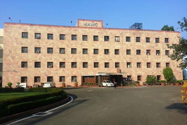 Maulana Azad Medical College, New Delhi Image