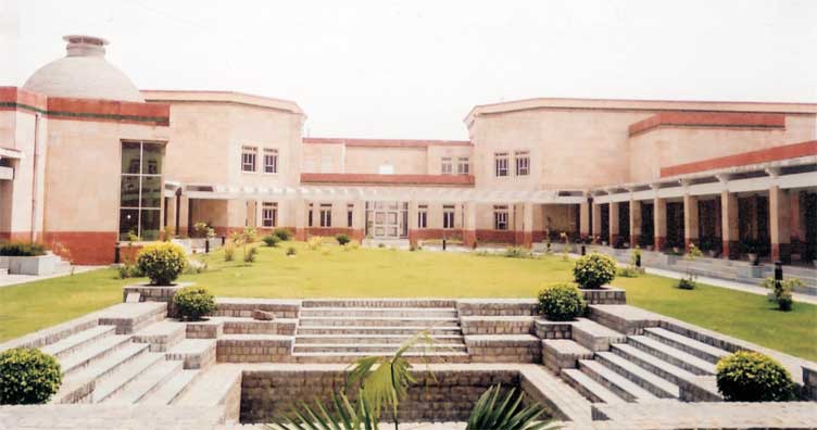 National Institute of Labour Economics Research and Development, Delhi