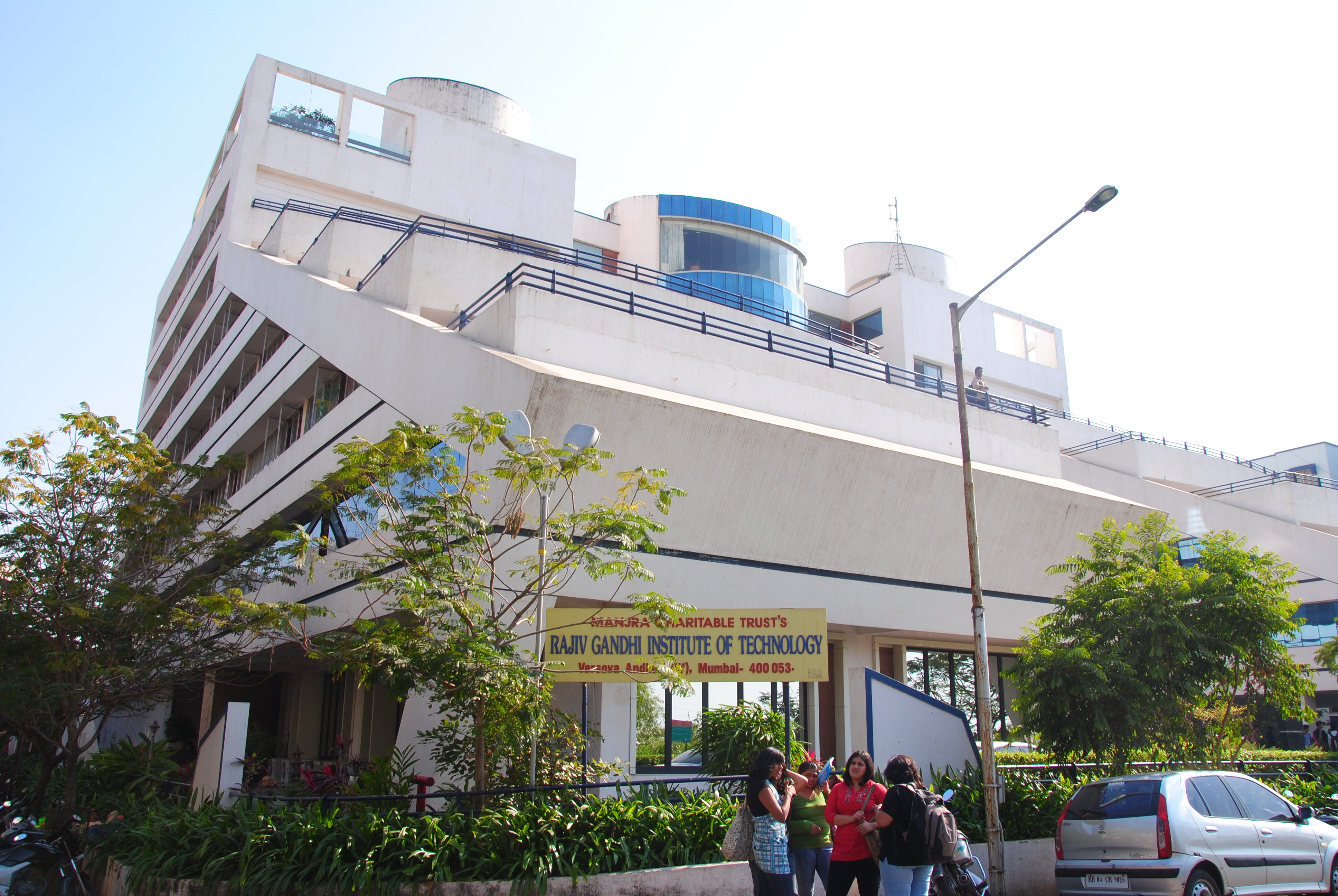 MCT'S Rajiv Gandhi Institute of Technology, Mumbai Image