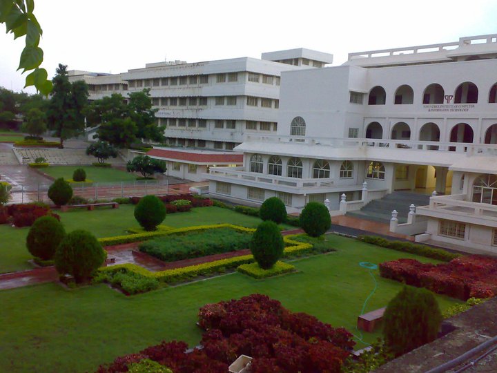 Y. B. Chavan College of Pharmacy Image