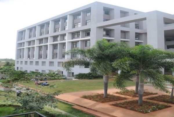 Met's Institute of Technology - Polytechnic, Nashik Image