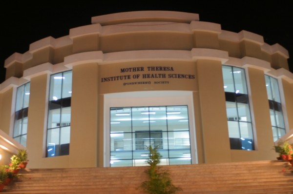 Mother Theresa Post Graduate and Research Institute of Health Science College of Nursing Image