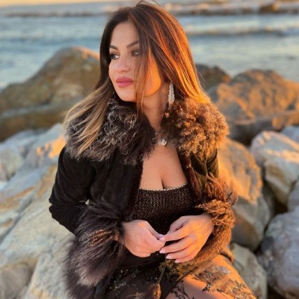 lady's photo