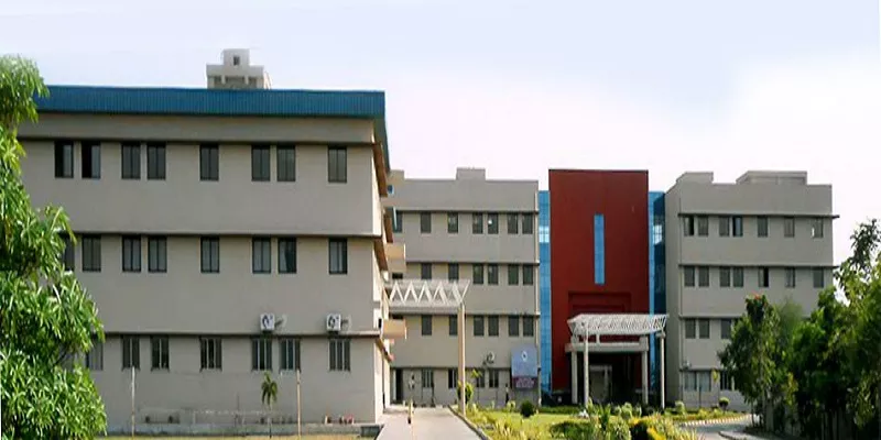 ITM COLLEGE OF ENGINEERING Image