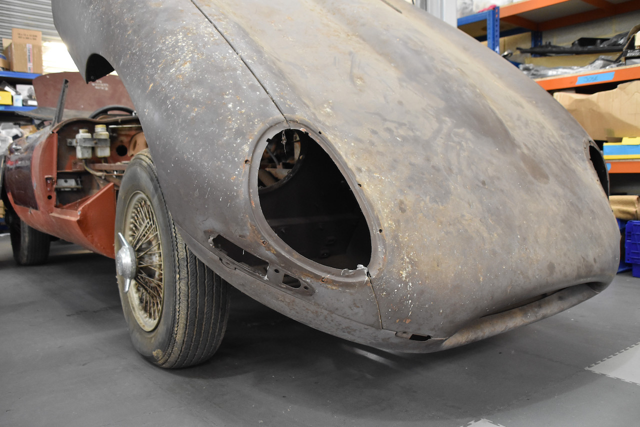 E-type that crashed at Snetterton in 1965 to be restored