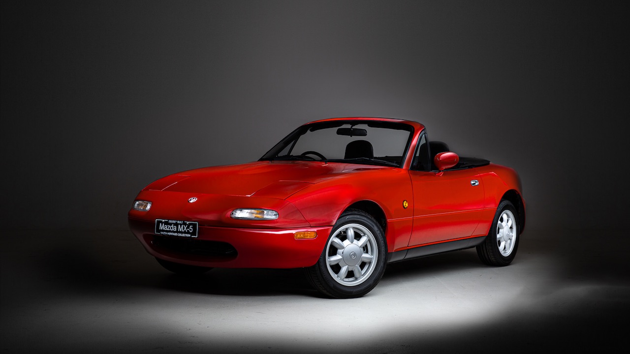 Mazda extends MX-5 parts resto programme to Mk1 Euro owners